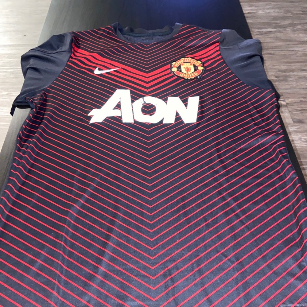 Nike Manchester United 13/14 Official Pre-match Jersey Soccer Men’s HEAVY USE
